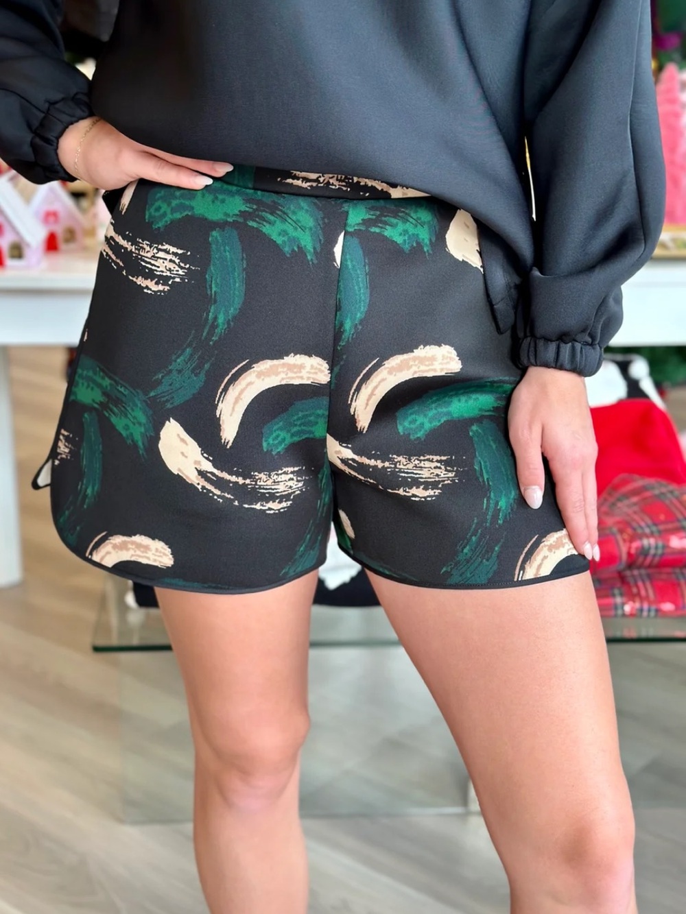 Emily McCarthy Everyday Short in Bijou Brush